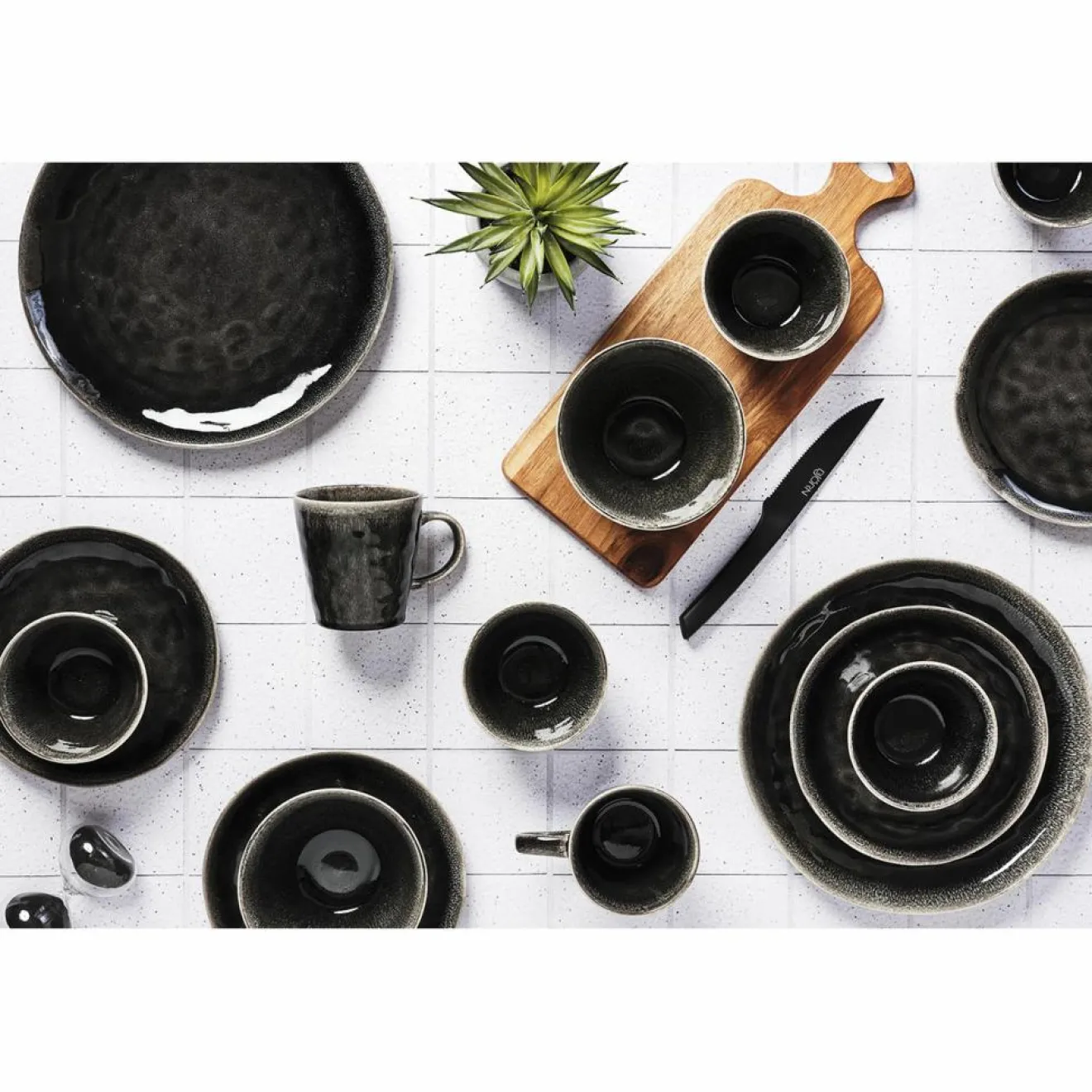 Bjorn 6 Assiettes Moon noires - D.21 cm