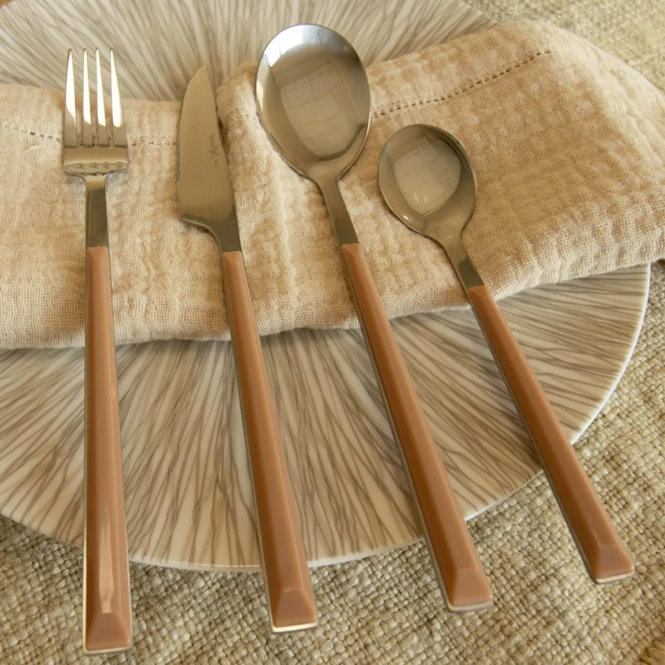 Menastyl 6 Cuillère à café Colorama noisette - 16.5 cm