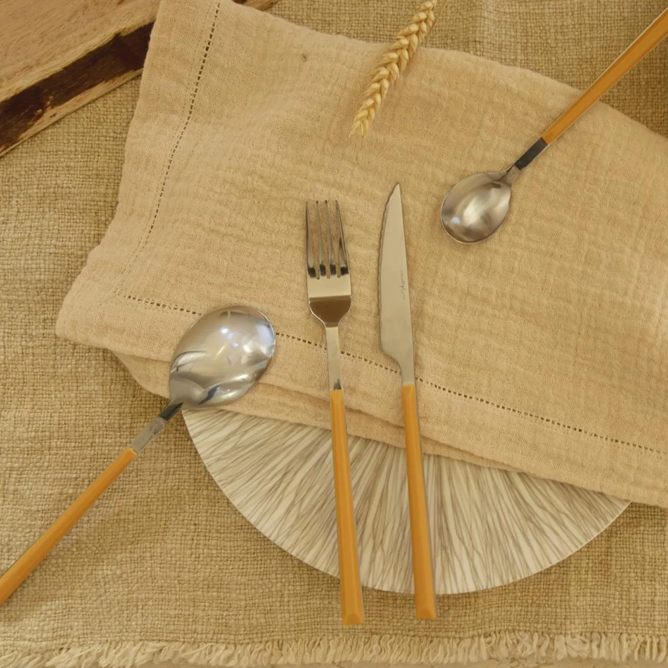 Menastyl 6 Cuillère à café Colorama safran - 16.5 cm