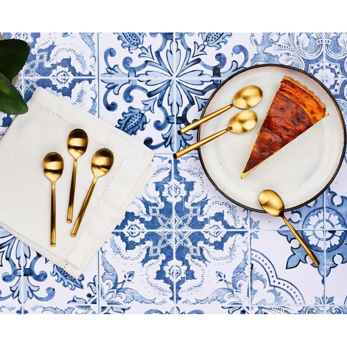 Bjorn 6 Petites cuillères Knut dorées