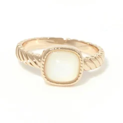 Discount Moonstone Bague Pamela Nacre blanche en laiton doré