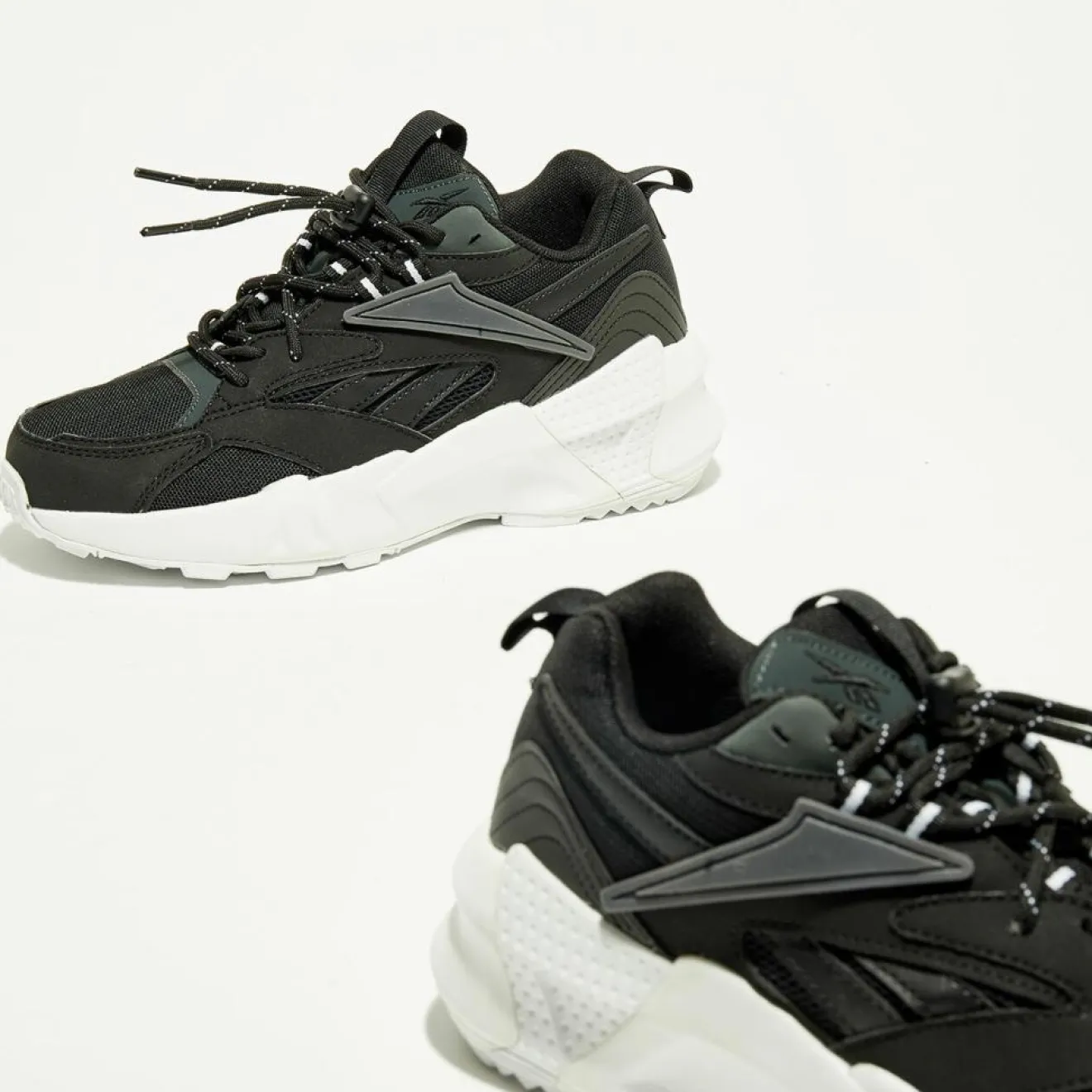 Femme Reebok Baskets Aztrek Double Mix L noires