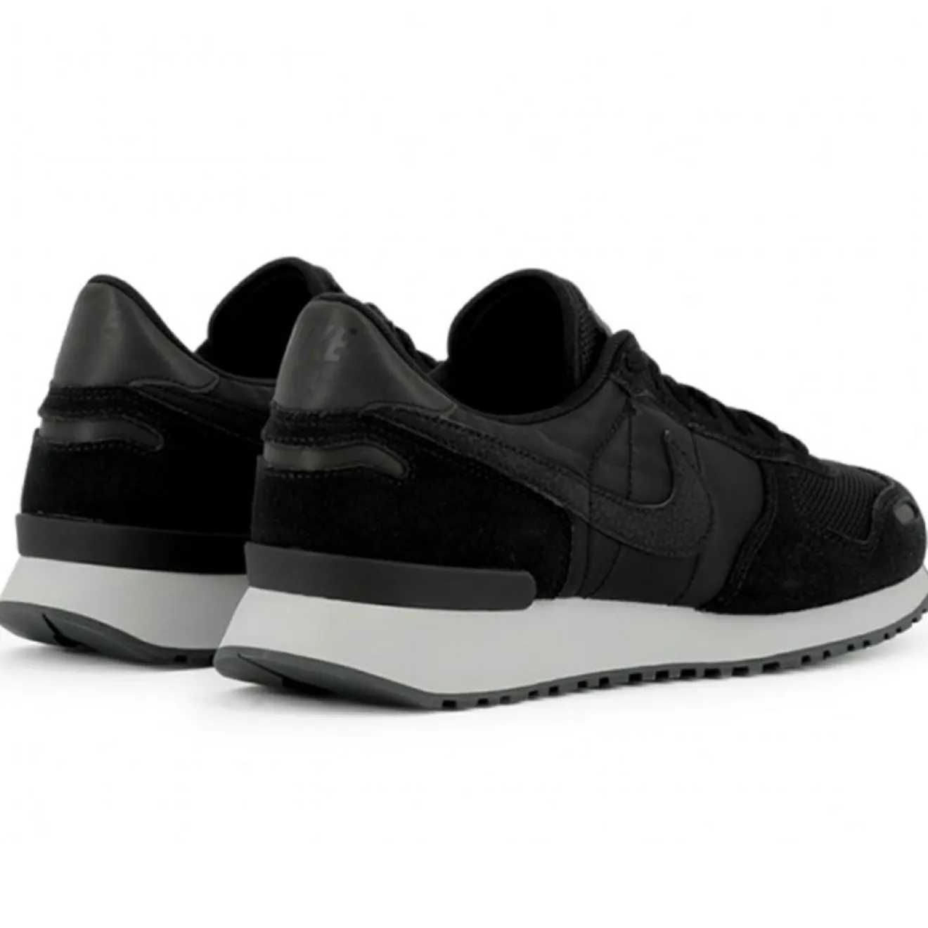 Homme Nike Baskets en Cuir & Tissu Air Vortex Retro noires