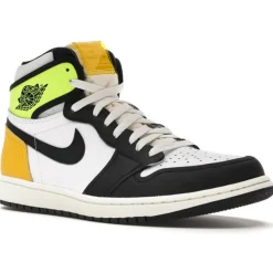 Outlet Nike Baskets en Cuir Air Jordan 1 High Og Vault blanc/noir/vert fluo/jaune