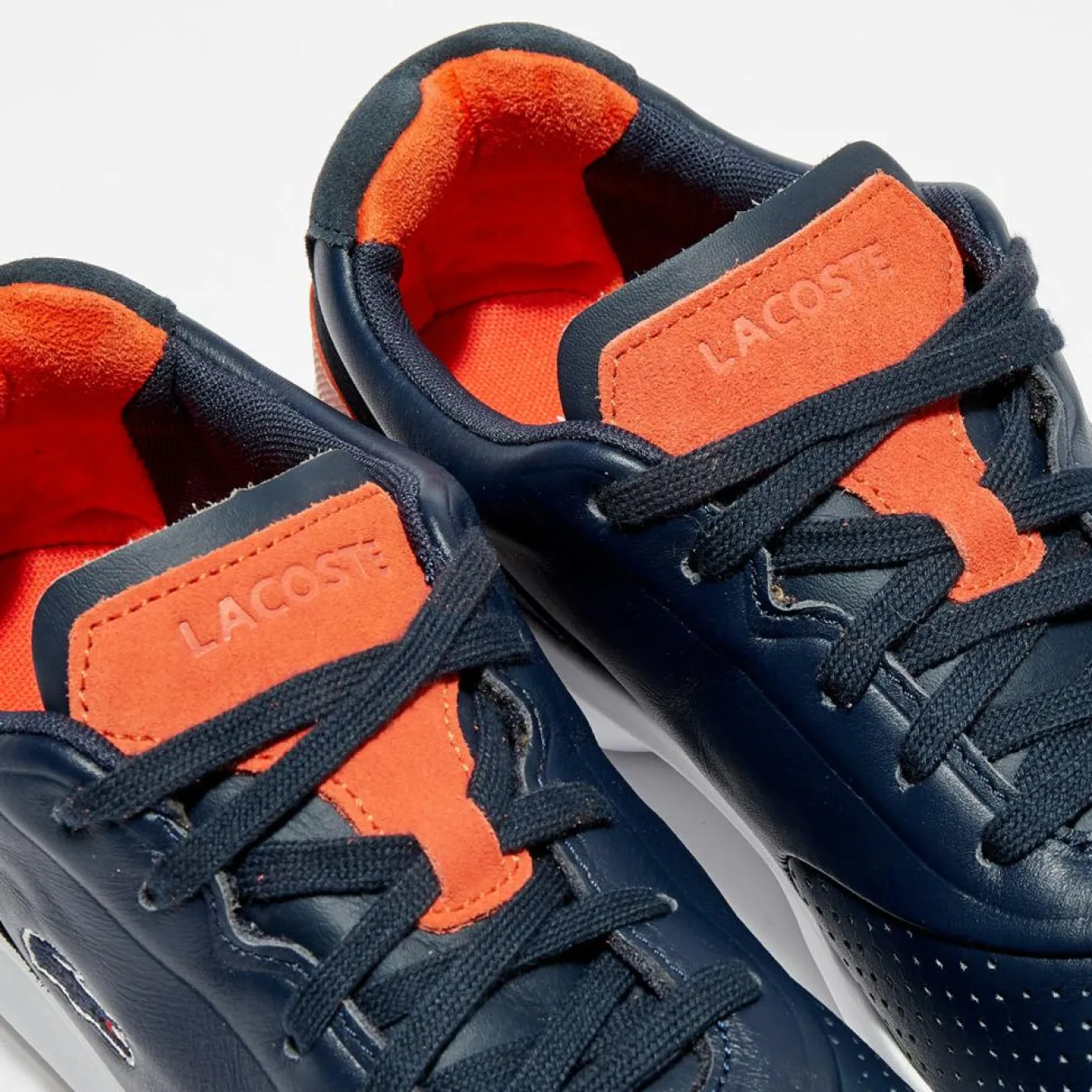 Sale Lacoste Baskets en Cuir Ltr.01 317 1 bleu marine/rouge