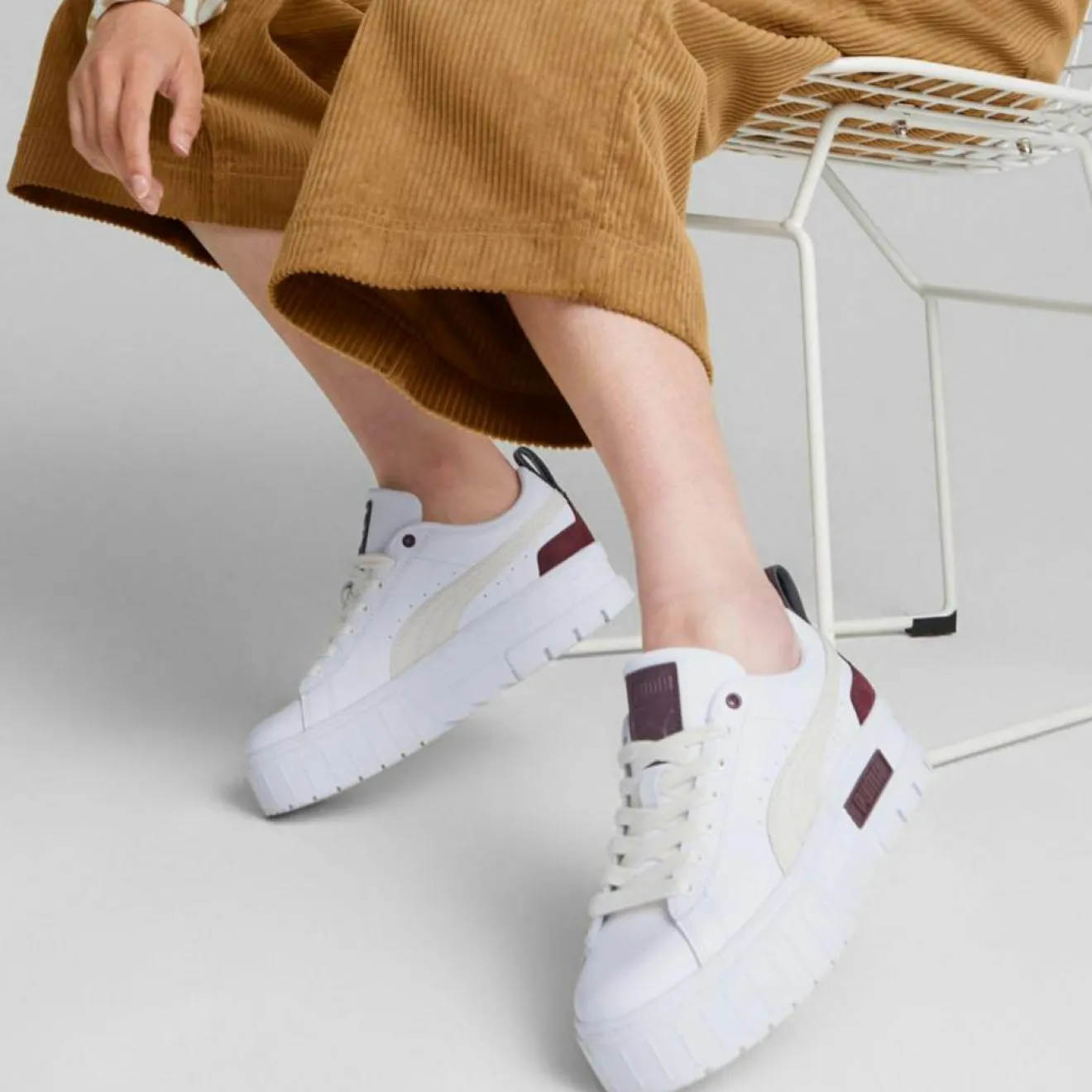 Femme Puma Baskets en Cuir Mayze Luxe blanc/bordeaux