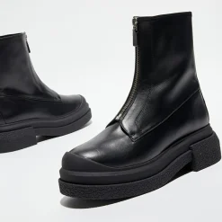 Sale Stuart Weitzman Boots en Cuir Charli Zip Sport noires