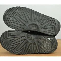 Enfant Ugg Boots fourrées Laine en Velours de cuir Bailey BoMoon and Stars noires