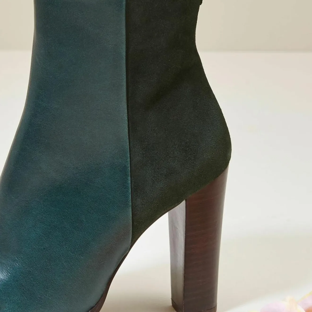 Online Cosmoparis Bottines en Cuir et Velours de Cuir Cecillia forêt - Talon 11 cm