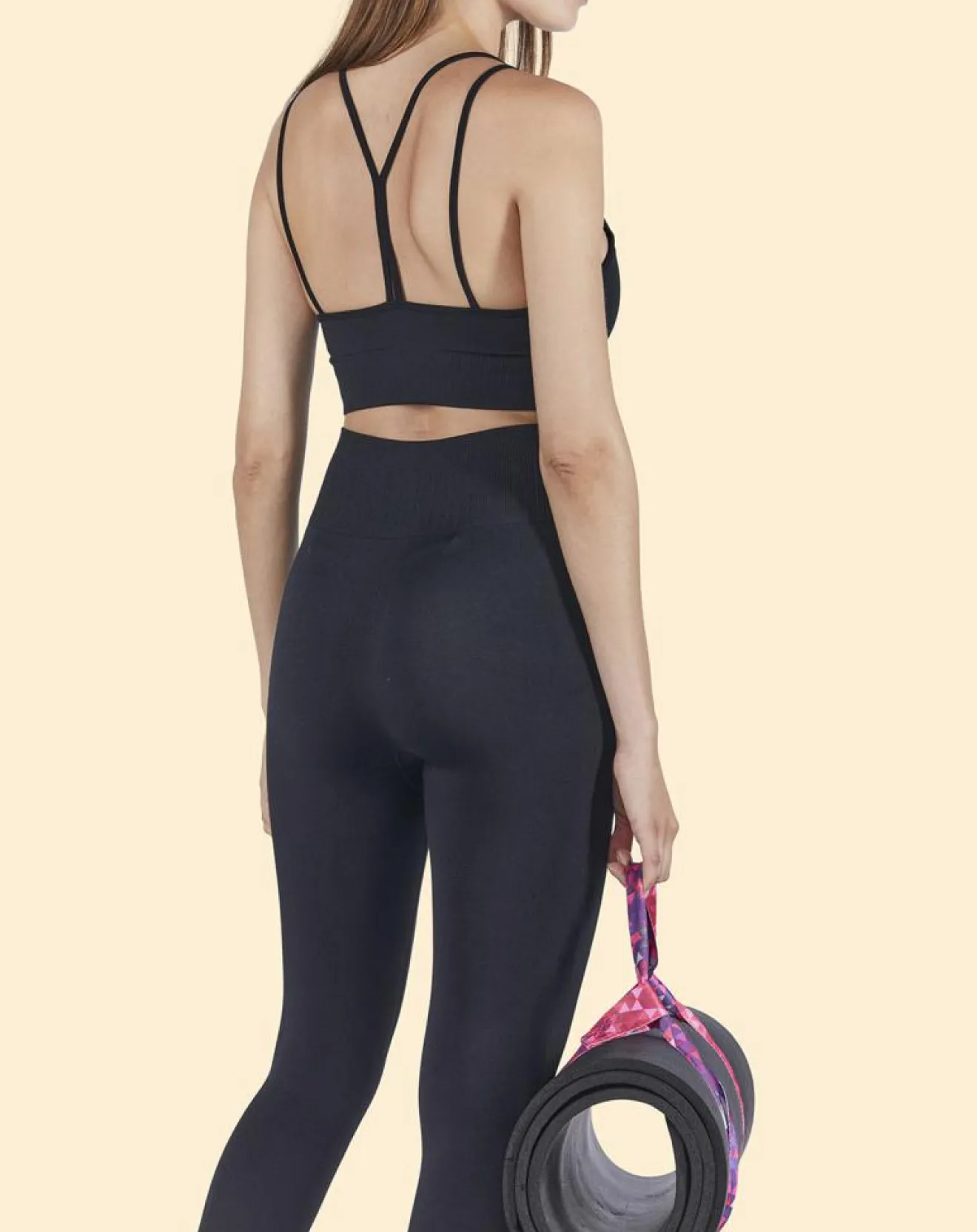 Femme Onamaste Brassière de sport Maintien léger noire