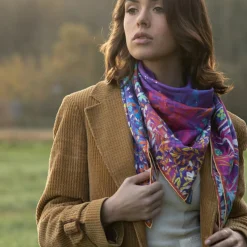 Femme Petrusse Carré 100% Soie Idylle néon - 105x105 cm