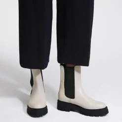 Sale Galeries Lafayette Chelsea boots en Cuir beiges - Talon 4 cm