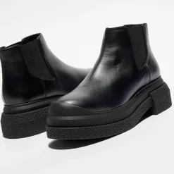 Femme Stuart Weitzman Chelsea Boots en Cuir Charli Sportlift noires