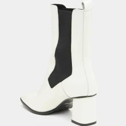 Femme Galeries Lafayette Chelsea Boots en Cuir verni à tige haute écrues - Talon 7 cm