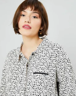 Hot Femilet Chemise de pyjama Flower imprimée beige/noir