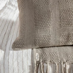 Bed and Philosophy Coussin en crochet fait main beige 40x60cm