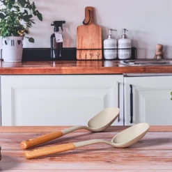 Bjorn Couverts à salade en bois et silicone GUNNAR beige/marron