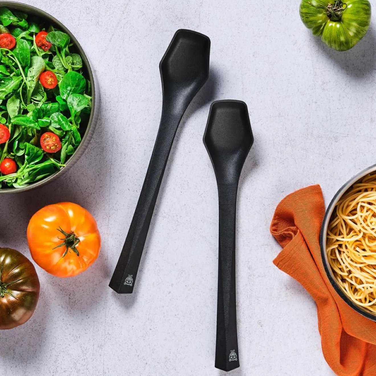 Bjorn Couverts à salade en thermoplastique JESPER noir