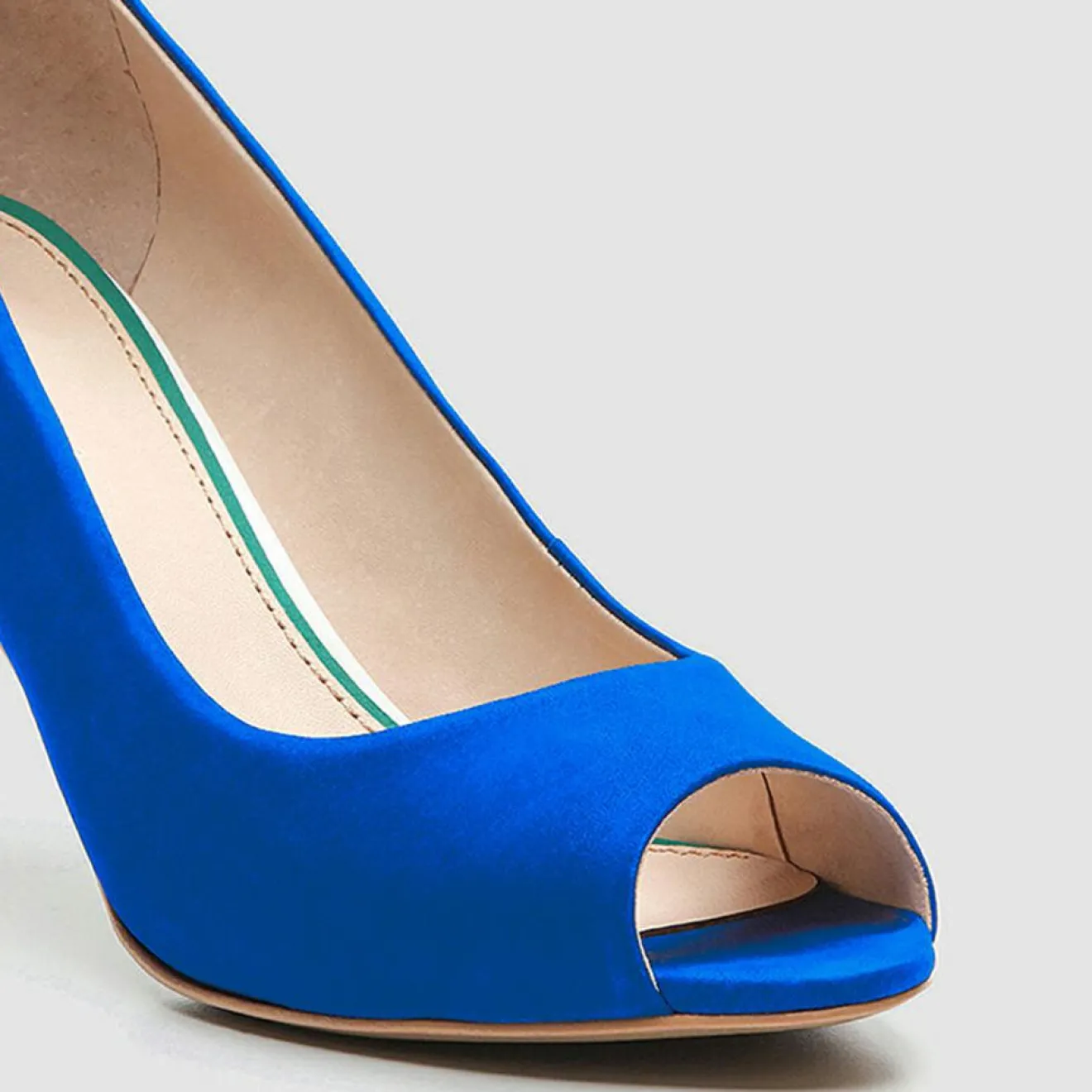 Hot Cosmoparis Escarpins en Velours de Cuir Bebe Milene cobalt - Talon 7 cm