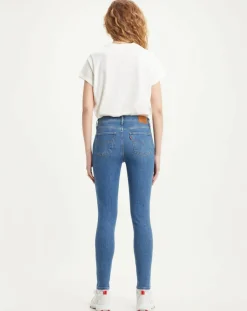 Femme Levi's® Jean 720 skinny Sculpt with Hyperstretch bleu