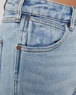 Femme Billabong Jean x Wrangler Shes Cheeky bleu