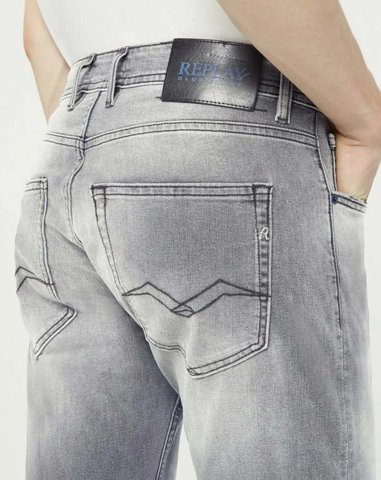 Replay Jean droit en Coton Bio 573 Grover gris moyen