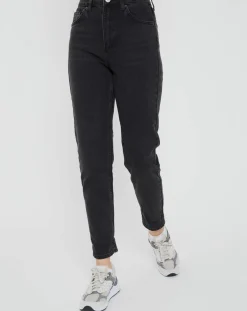 New BDG by Urban Outfitters Jean mom noir délavé