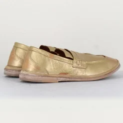 Discount MOMA Mocassins en Cuir dorés