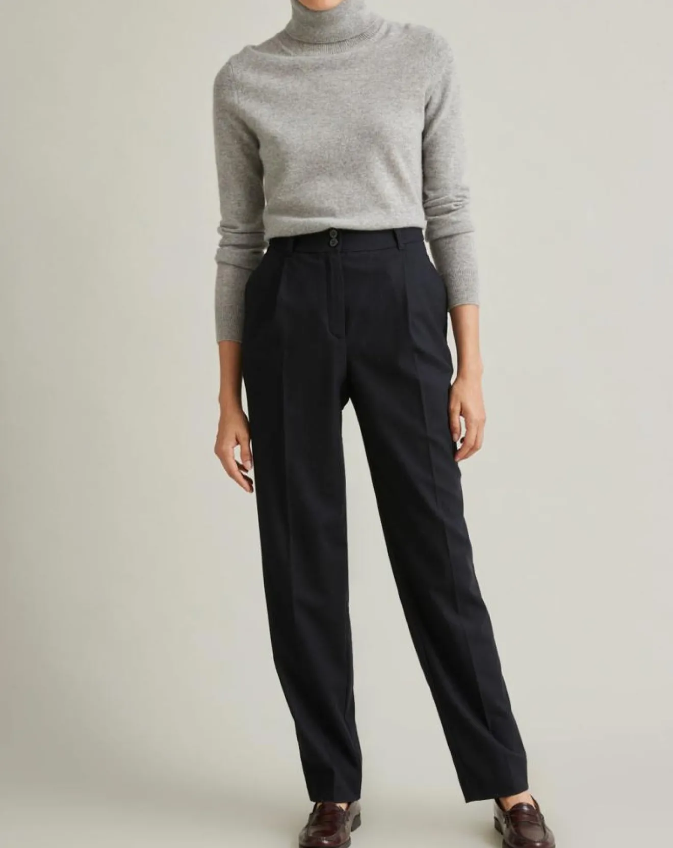 Femme Cyrillus Pantalon carotte en Flanelle Laine mélangée bleu foncé