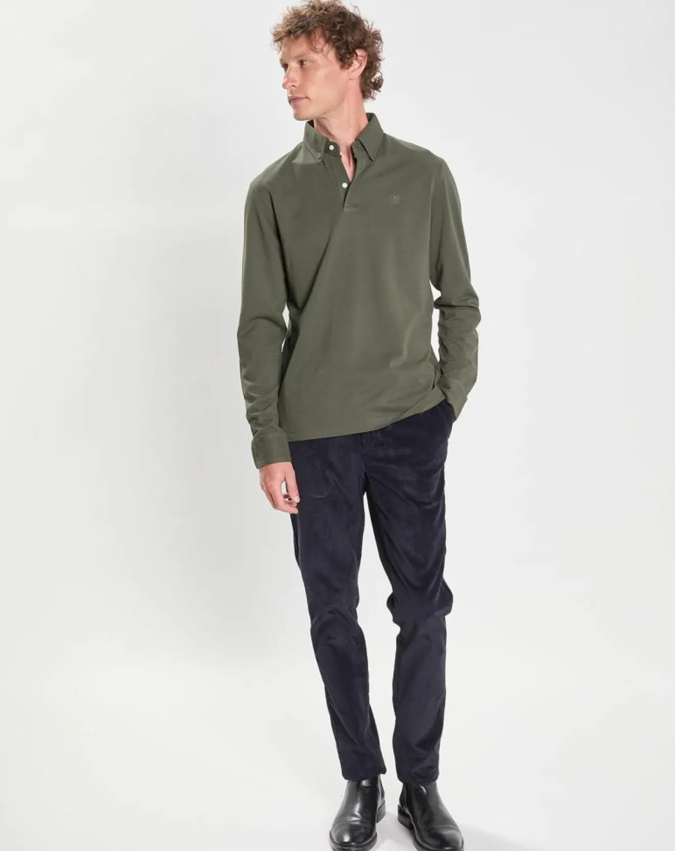 Sale Hackett London Pantalon Chino Slim Fit en Velours côtelé bleu marine