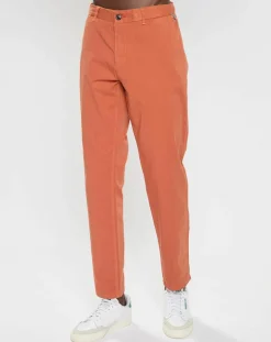 Homme Scotch & Soda Pantalon chino Slim Fit Stuart Garment Dyed orange