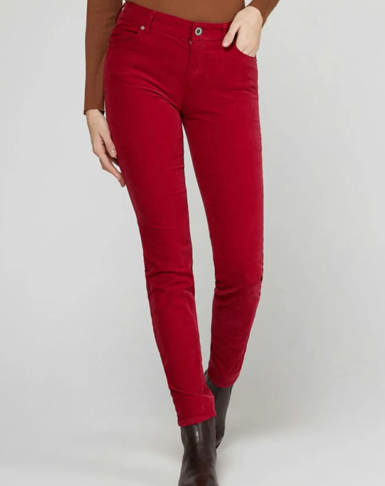 Sale Marc O'Polo Pantalon slim en Velours fin Alby rouge foncé