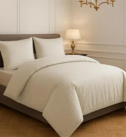 Home Collection Parure housse de couette 100% Satin de Coton taupe