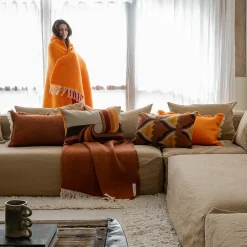 Bed and Philosophy Plaid en laine finitions frangées orange 135x230cm