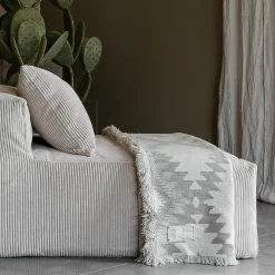 Clearance Bed and Philosophy Plaid en laine motif kilim beige 140x200 cm