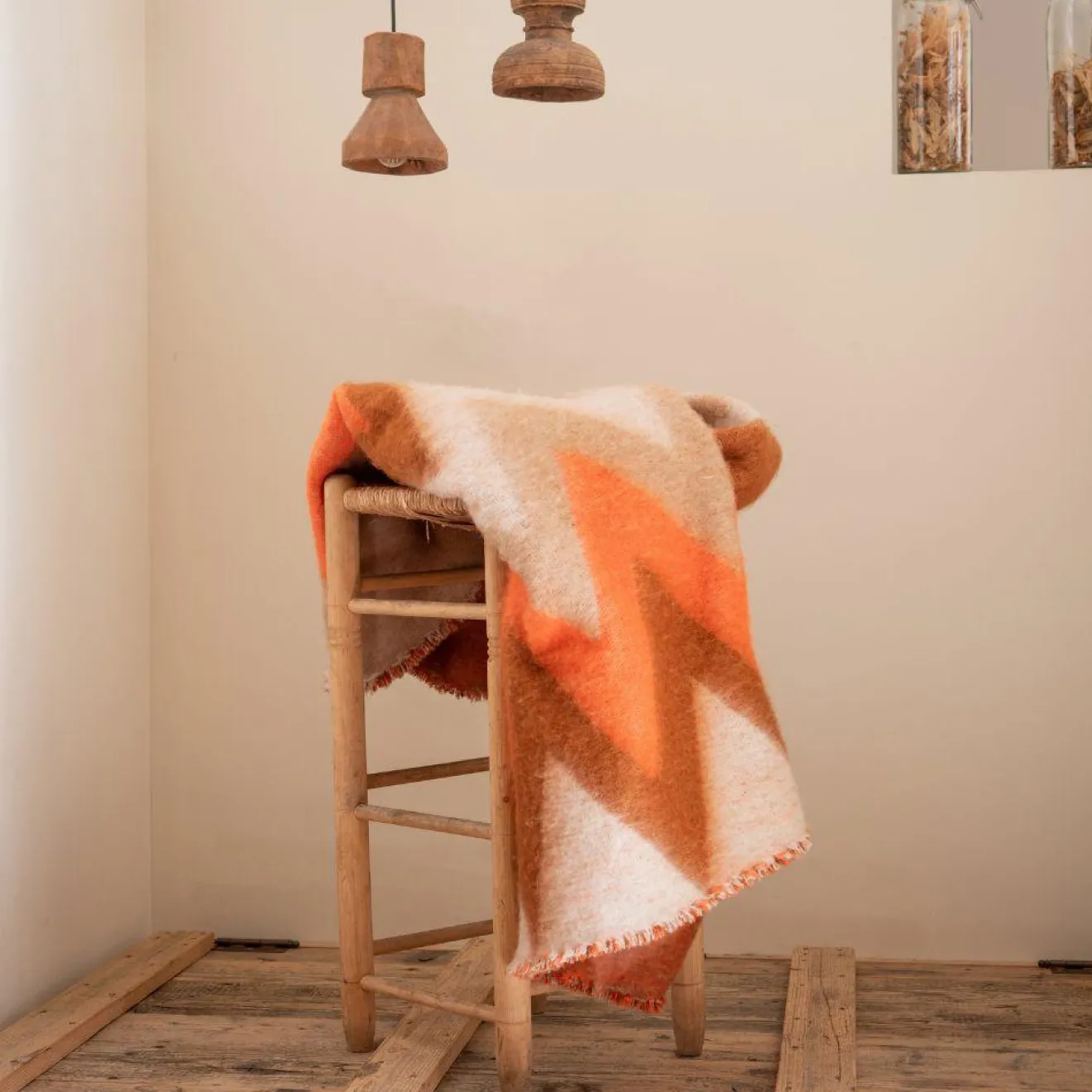 Clearance Bed and Philosophy Plaid en laine motif 70s orange 135x230cm