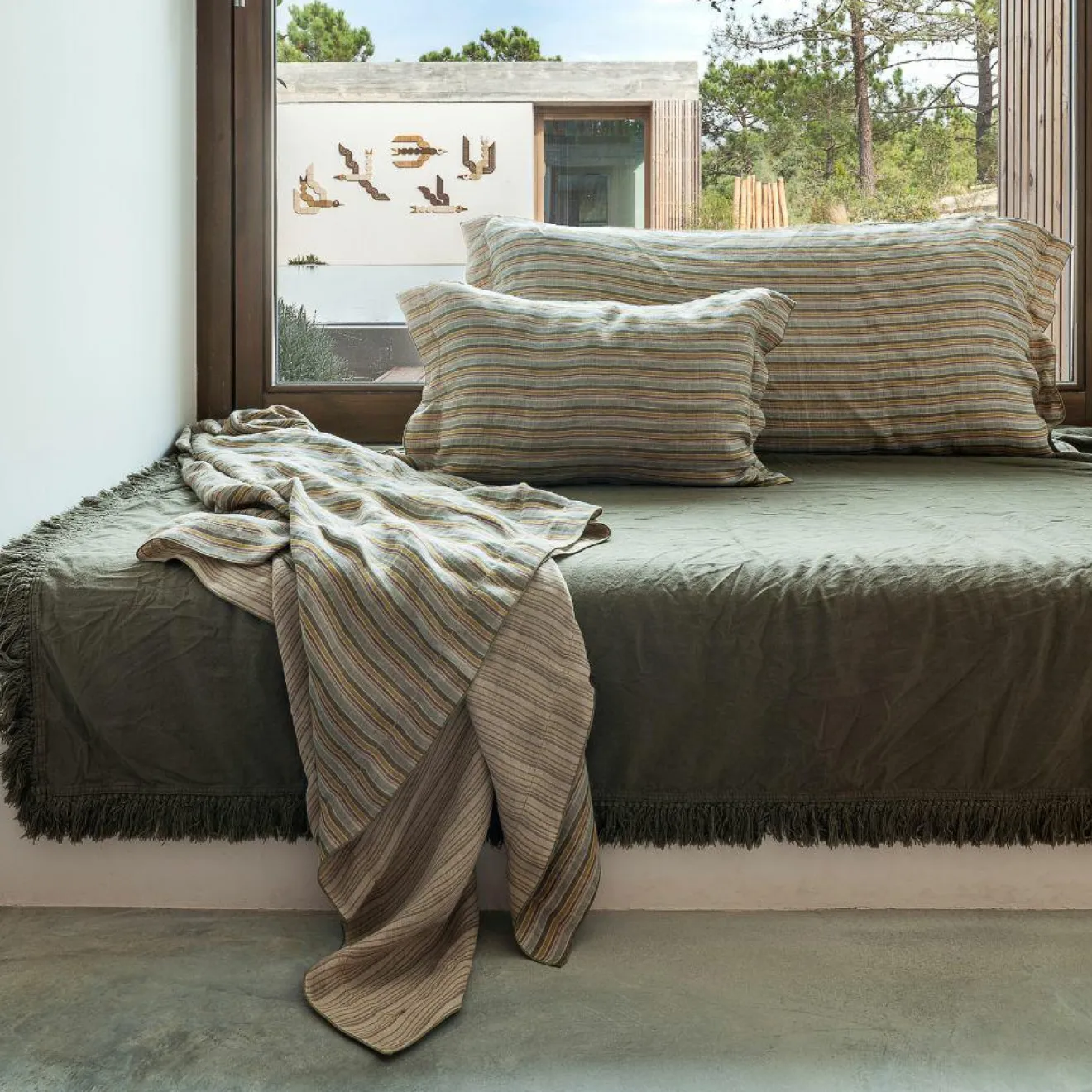 Bed and Philosophy Plaid en lin & coton finitions frangées vert 150x180cm