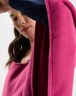 Femme Le Chat Poncho en Laine mélangée Foehn pivoine