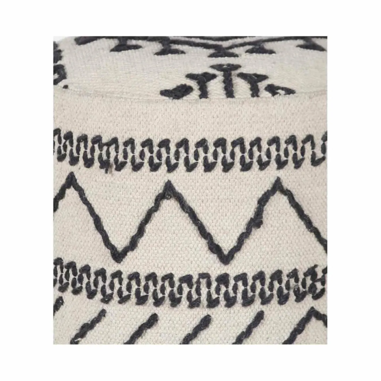 Bois & Chiffons Pouf tribal 55 cm de haut Acacia M&M offer Gris argent - 40x40x55 cm