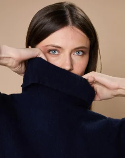 Femme Oscar et Louise Pull 100% Cachemire 4 fils Audrey col roulé bleu marine