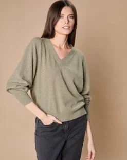 Femme Oscar et Louise Pull 100% Cachemire 4 fils Romy col V profond kaki clair