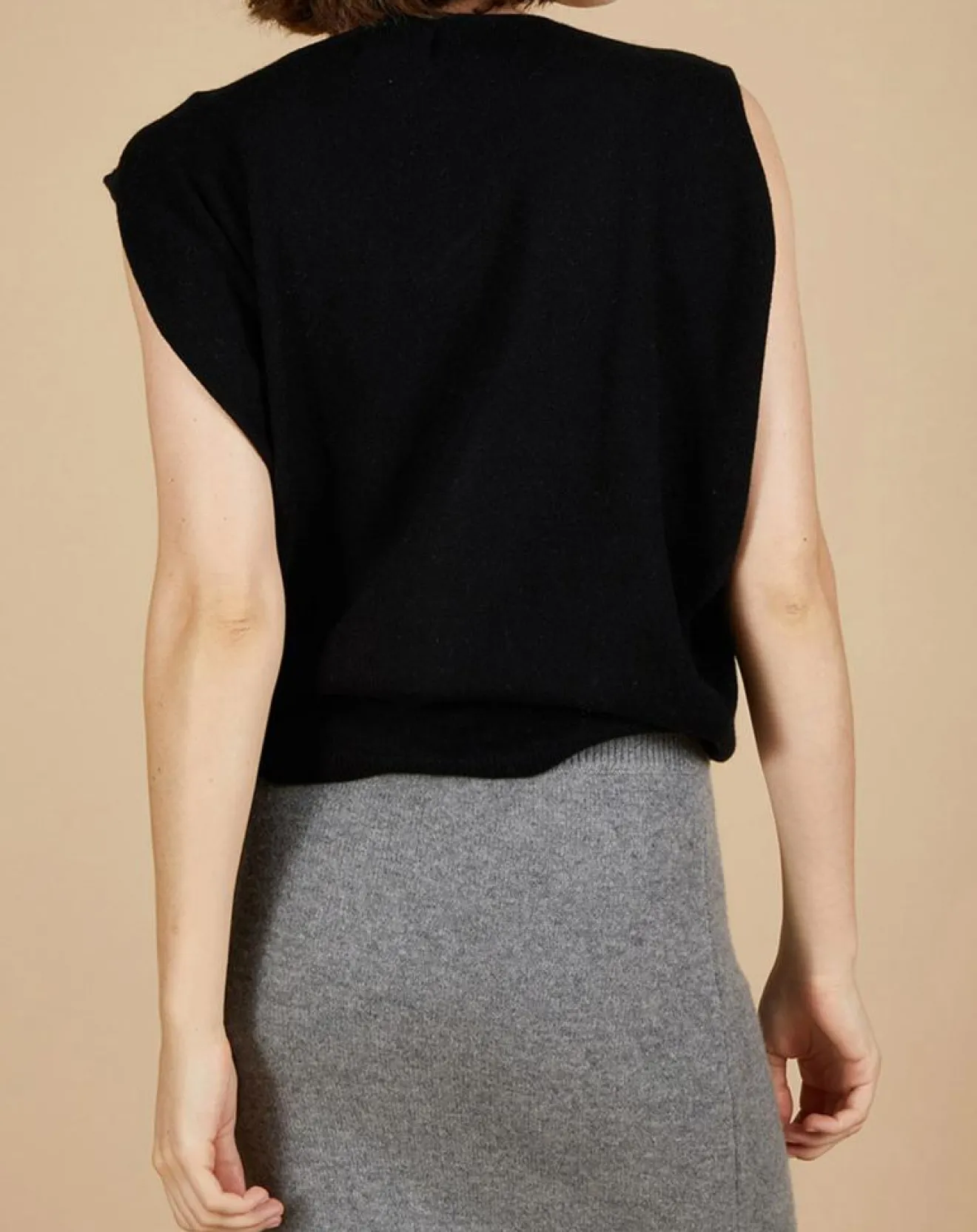 New Cashmere Tribu Pull 100% Cachemire Bella épaulettes noir