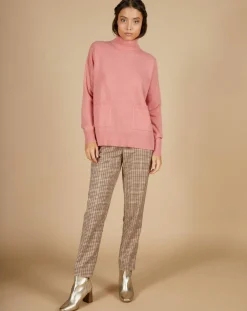 Femme Cashmere Tribu Pull ample 100% Cachemire Alicia Col roulé à poches bois de rose