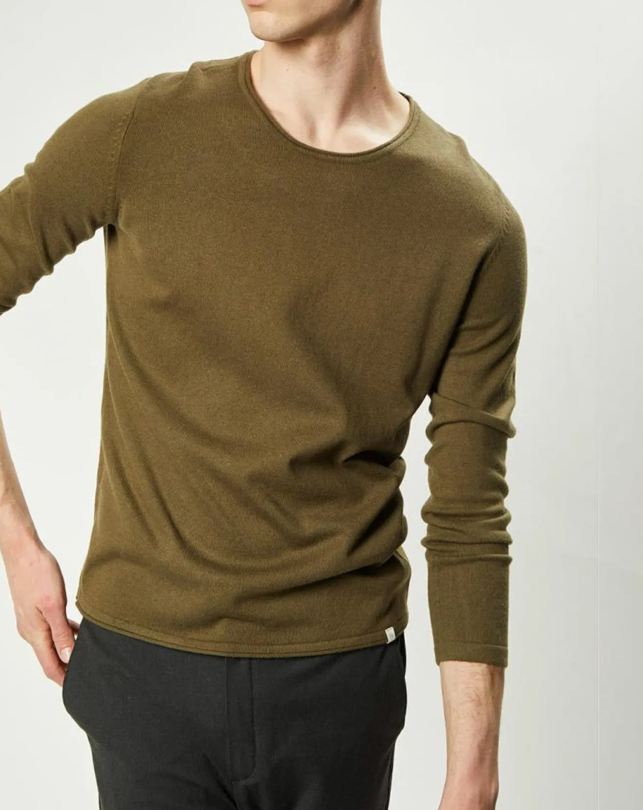 Homme Harris Wilson Pull en Coton & Laine Adelin kaki