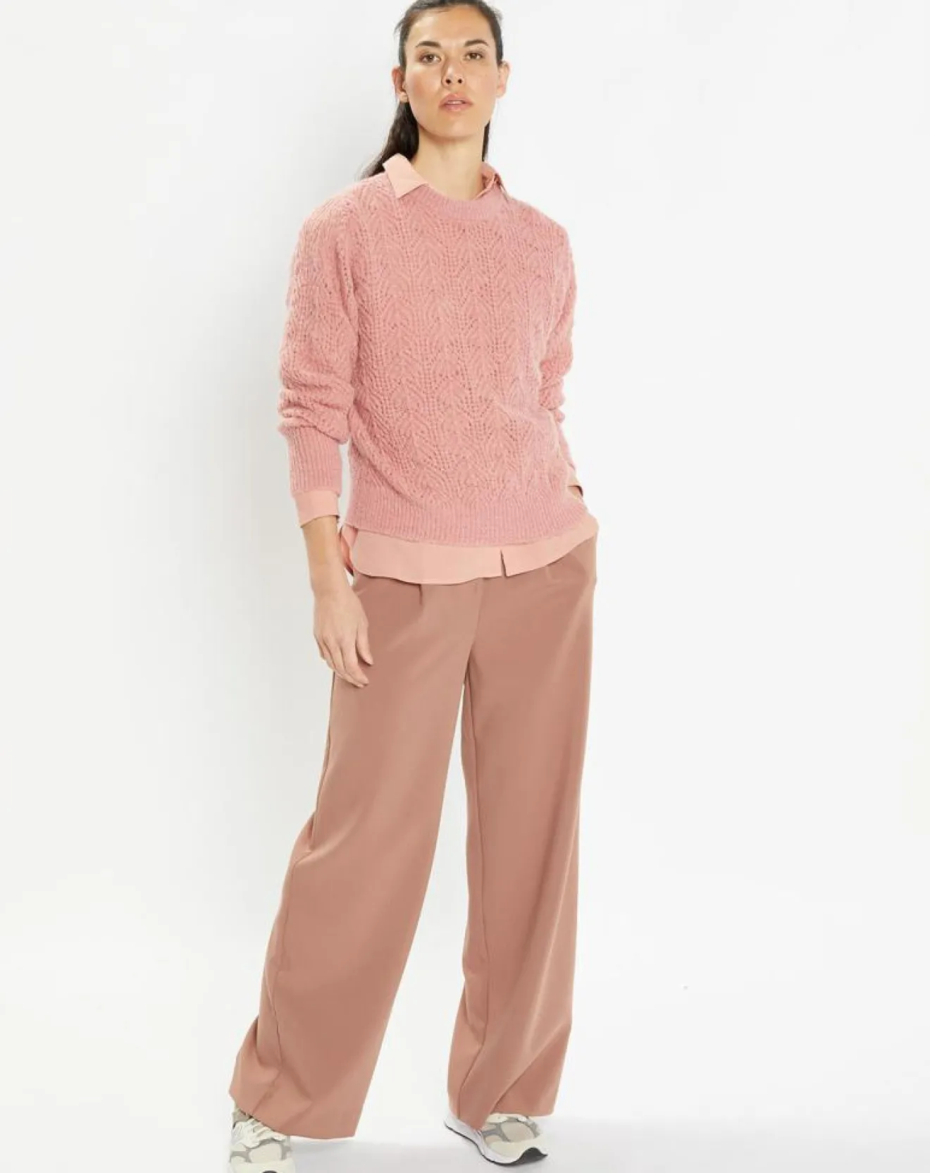 New Galeries Lafayette Pull en Maille pointelle mousseuse vieux rose