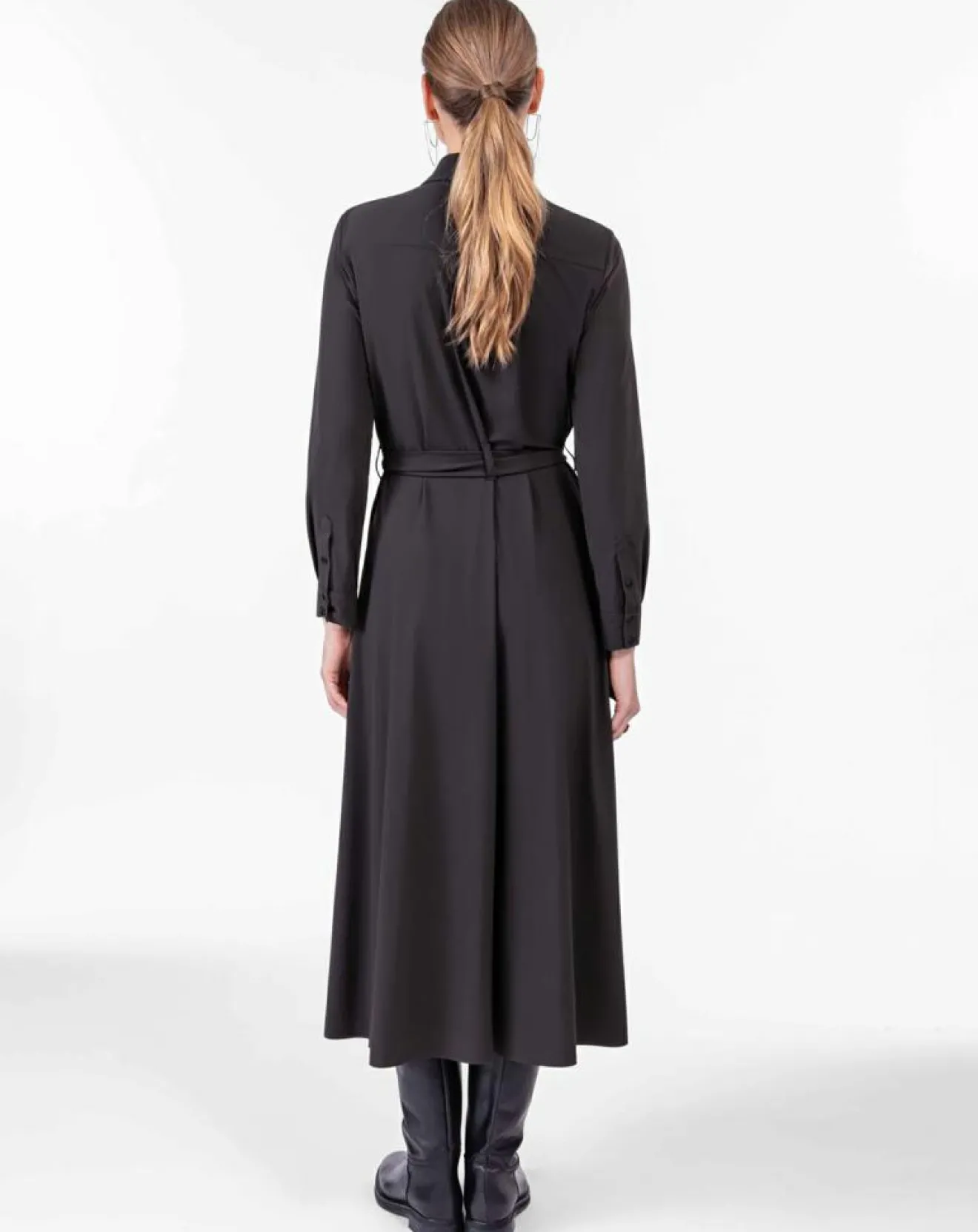 Femme Indies Robe avec Ceinture Oscar noire