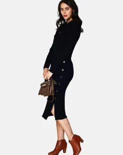 Femme Assuili Robe Cerise noire