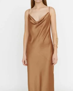 Femme Zapa Robe Ropa havane