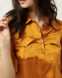 Femme Manoush Robe Summer Monogramme satinée moutarde