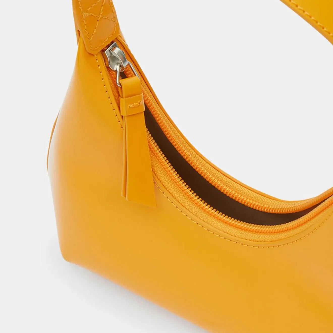 Femme By Far Sac à main en Cuir Baby Amber Semi Pate orange - 16x22x6 cm